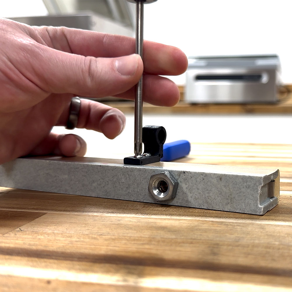 How To Replace The Seal Heat Strip on Vac110 - 110-17 - VacNews