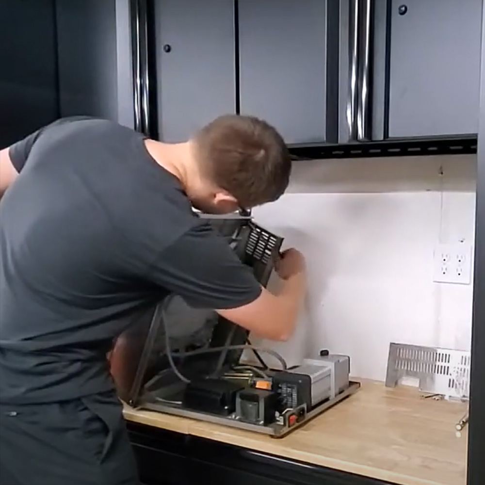 Replace Lid Springs (100-42) Pic 3