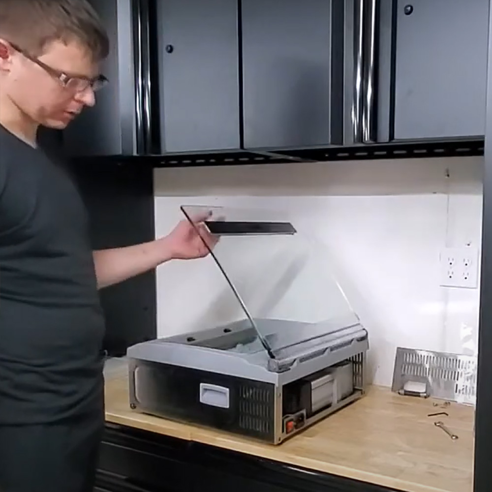 Replace Lid Springs (100-42) Pic 9